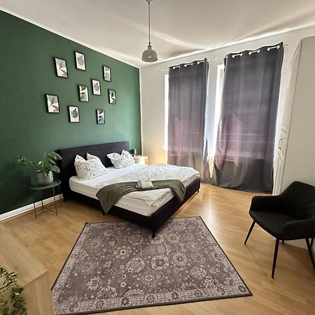 Gemuetliche 2-Zimmer Wohnung Im Zentrum 노이뮌스터 외부 사진