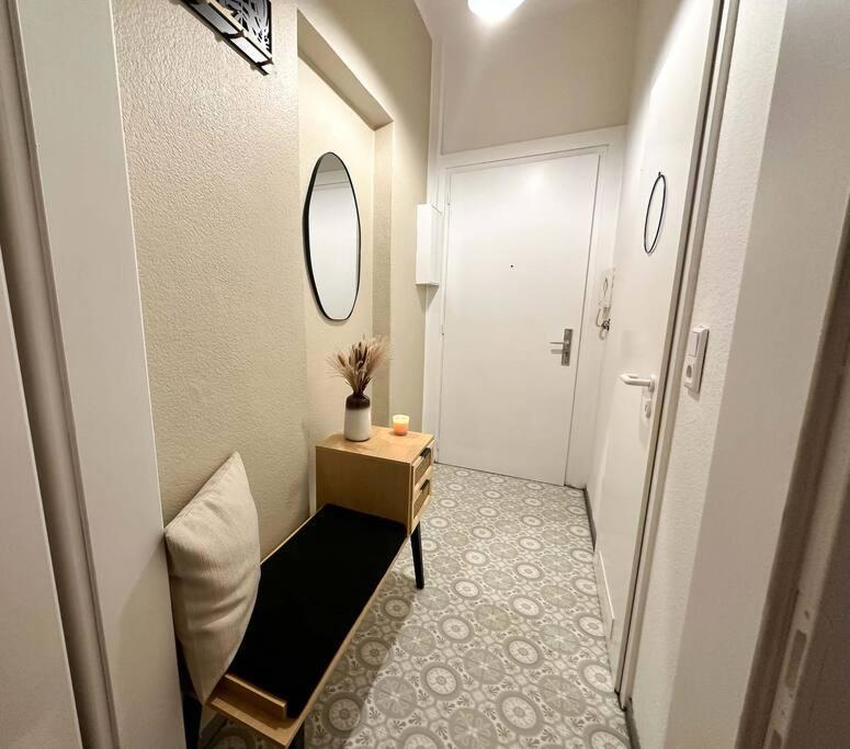 Gemuetliche 2-Zimmer Wohnung Im Zentrum 노이뮌스터 외부 사진