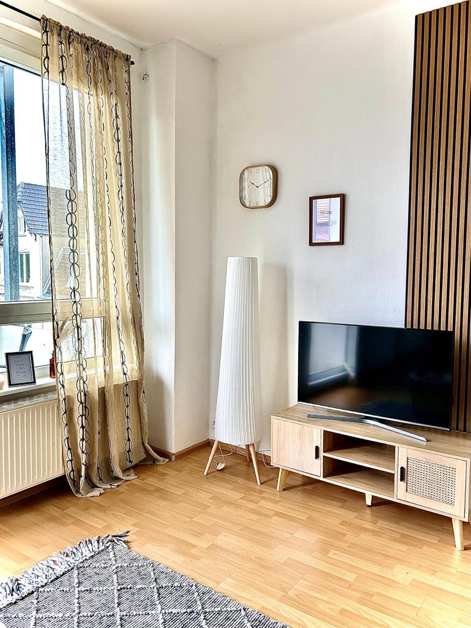Gemuetliche 2-Zimmer Wohnung Im Zentrum 노이뮌스터 외부 사진